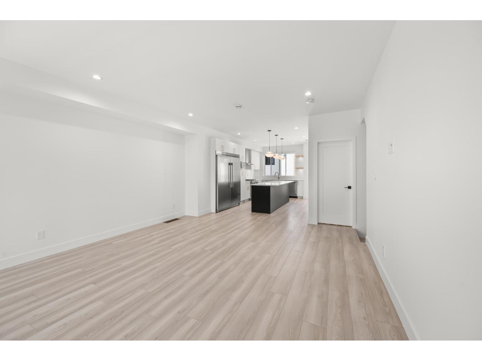 13 17538 100 Avenue Property Photo 9