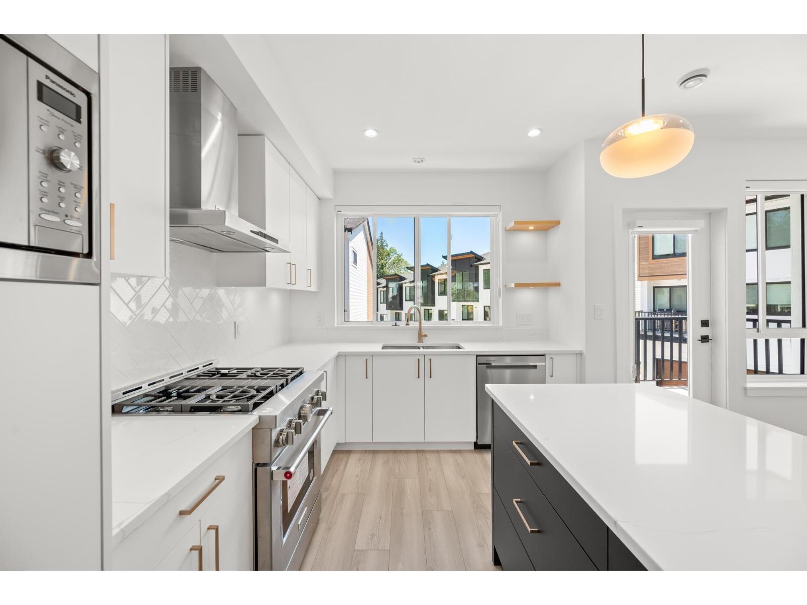 13 17538 100 Avenue Property Photo 15