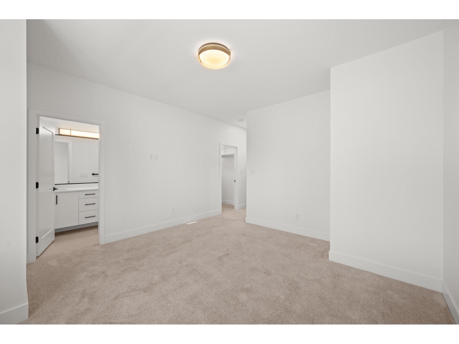 13 17538 100 Avenue Property Photo 27