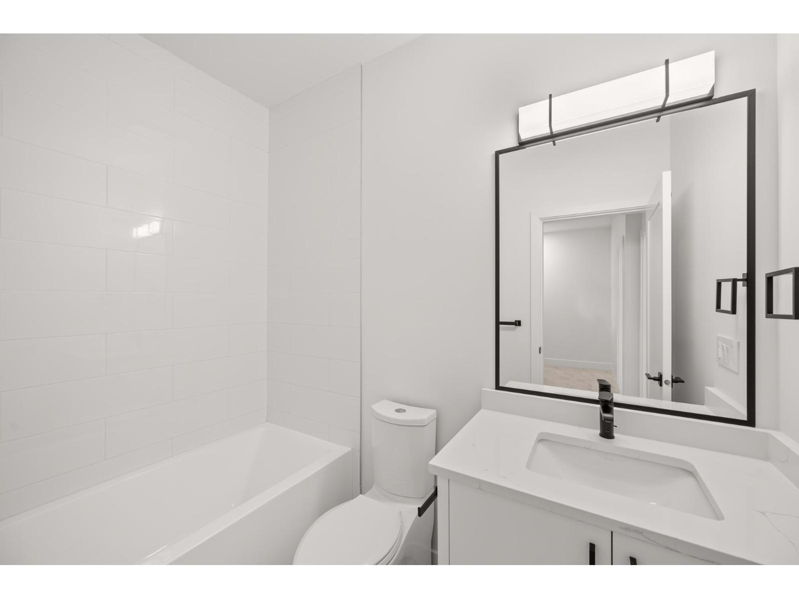 13 17538 100 Avenue Property Photo 34