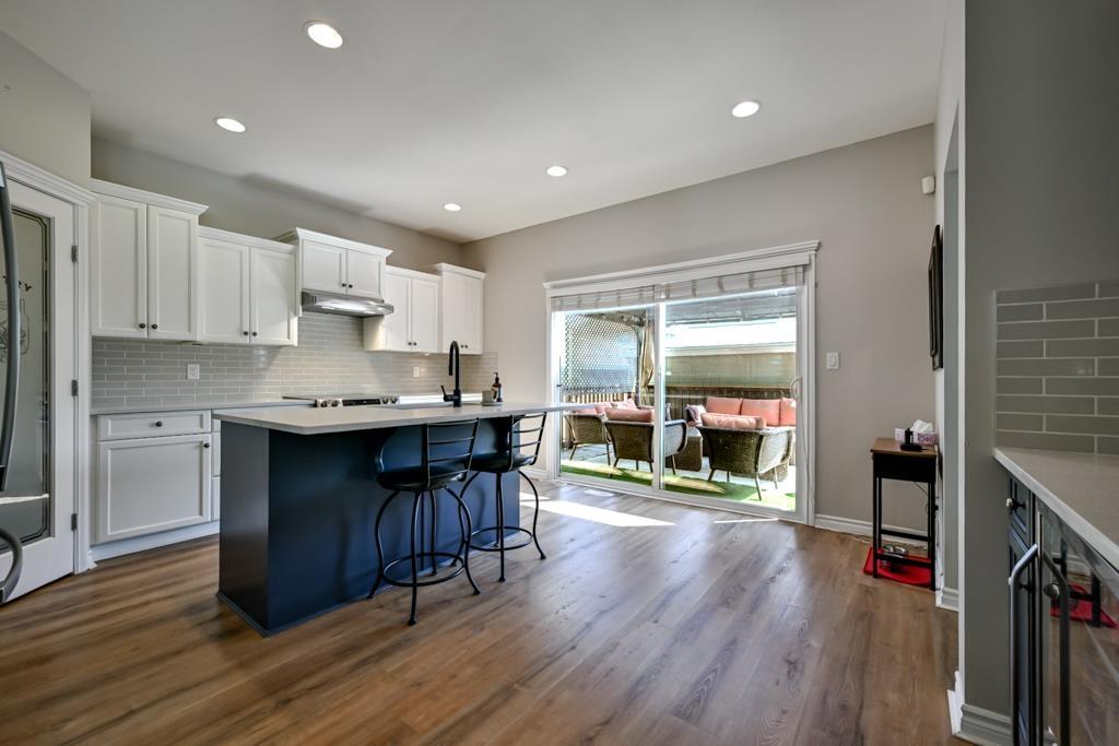 32652 Tunbridge Avenue Property Photo 4