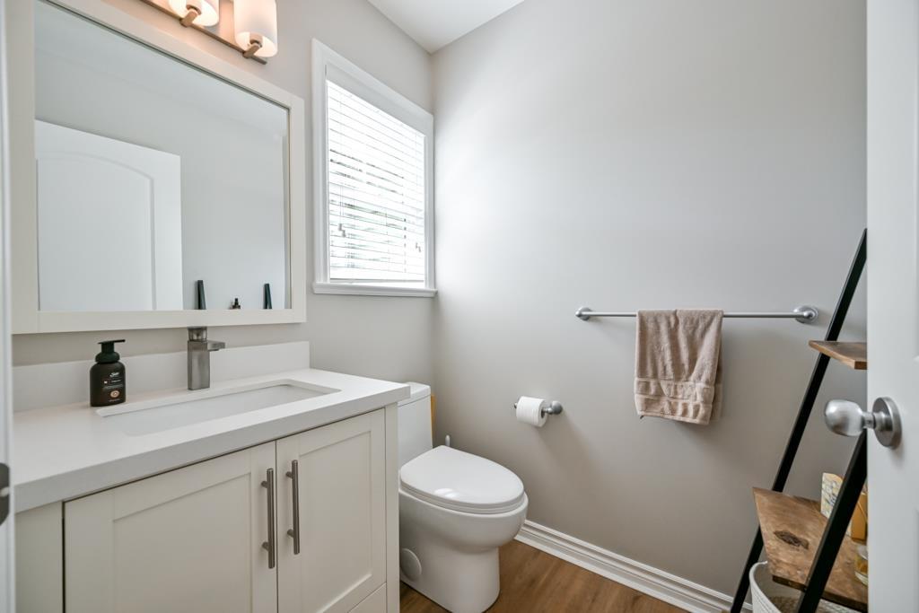32652 Tunbridge Avenue Property Photo 12