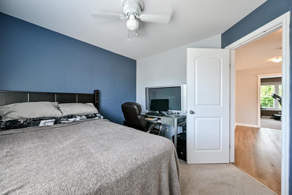 32652 Tunbridge Avenue Property Photo 26