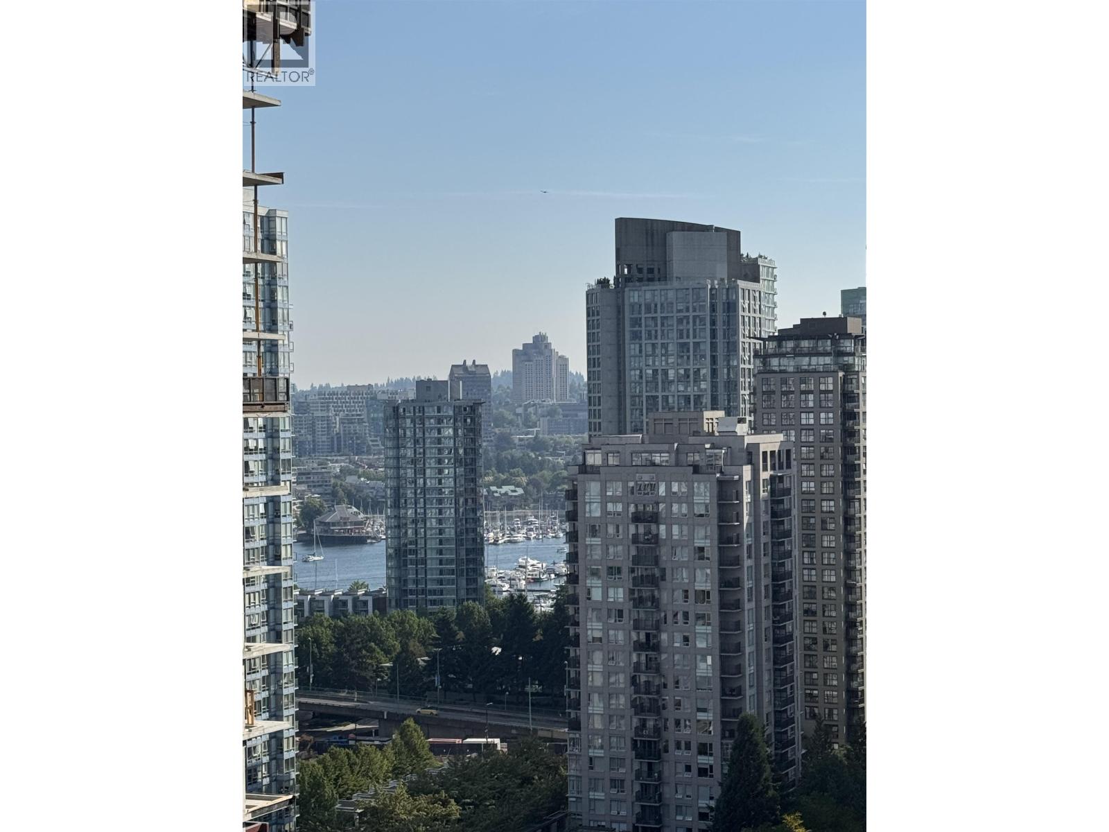 2108 233 Robson Street Property Photo 3