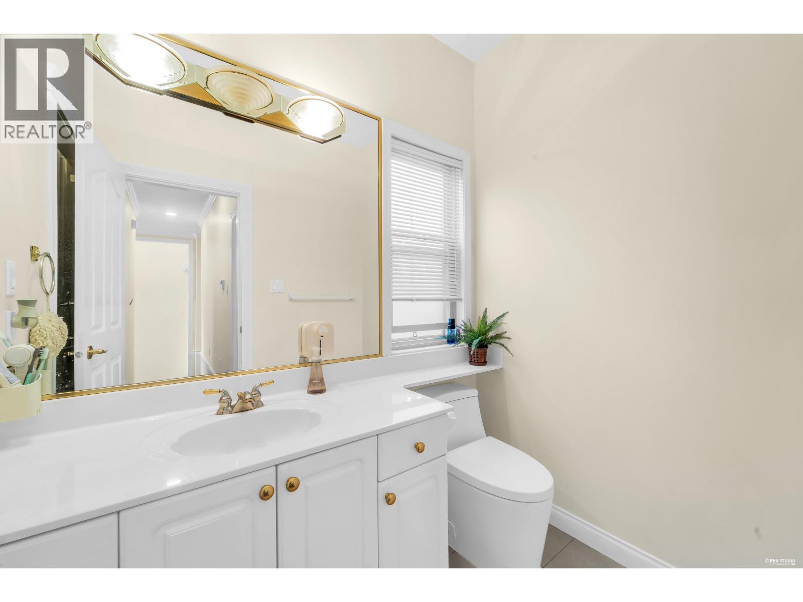 6231 Dunsmuir Crescent Property Photo 20