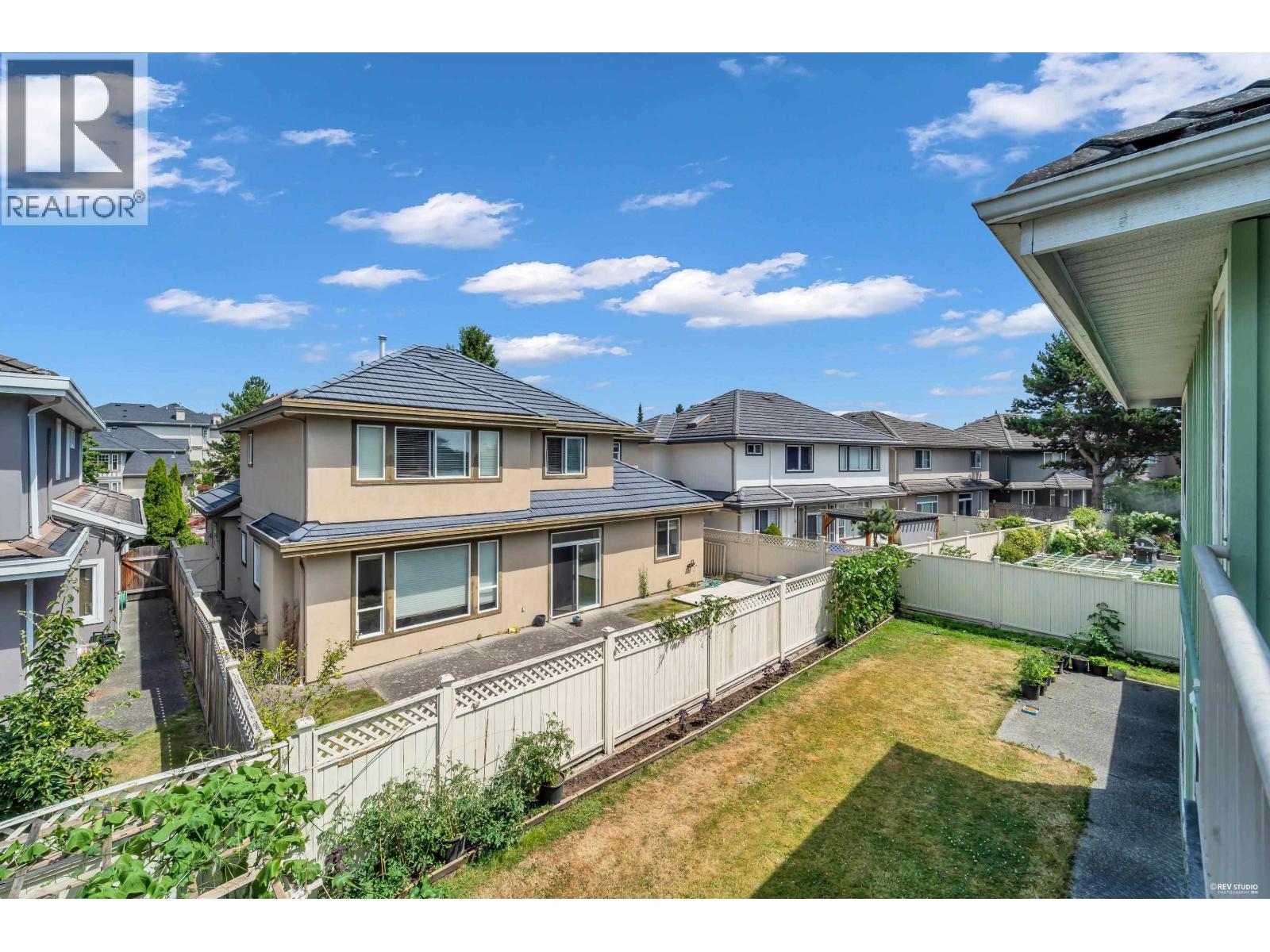 6231 Dunsmuir Crescent Property Photo 37