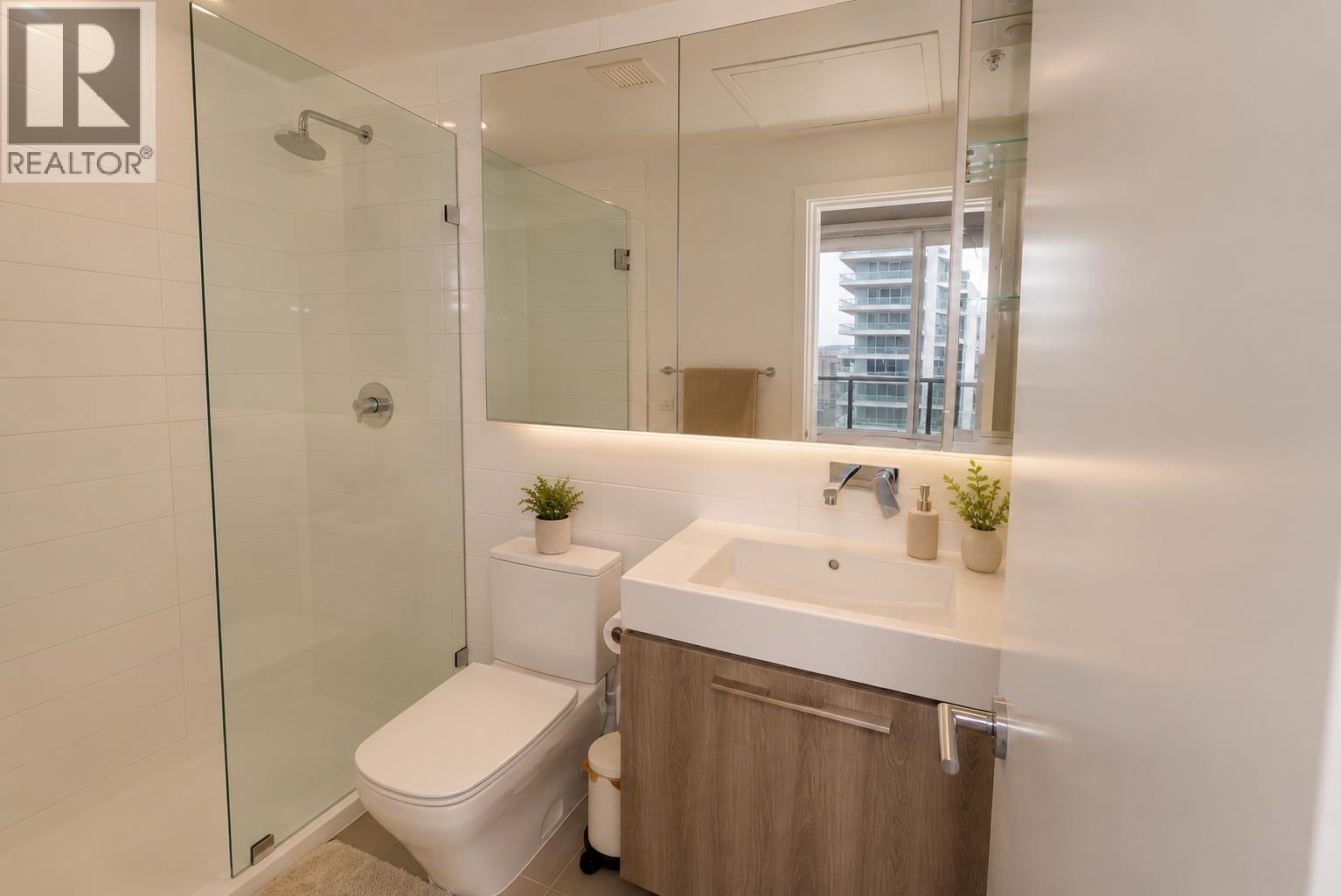 2701 1955 Alpha Way Property Photo 12