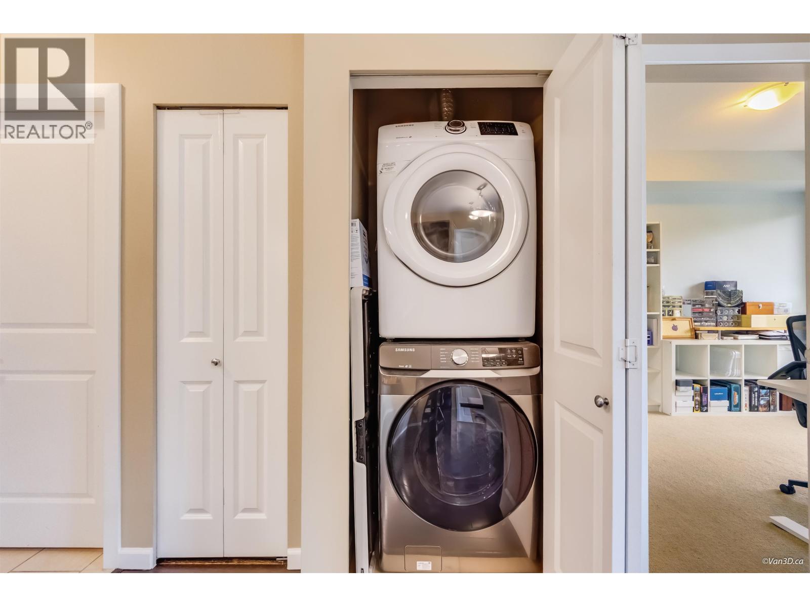 401 275 Ross Drive Property Photo 11