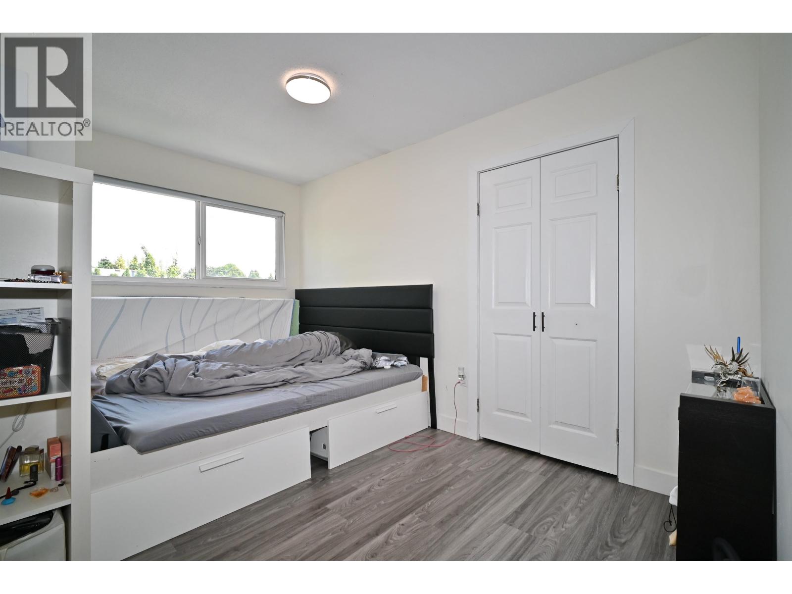 7531 Gilbert Road Property Photo 10