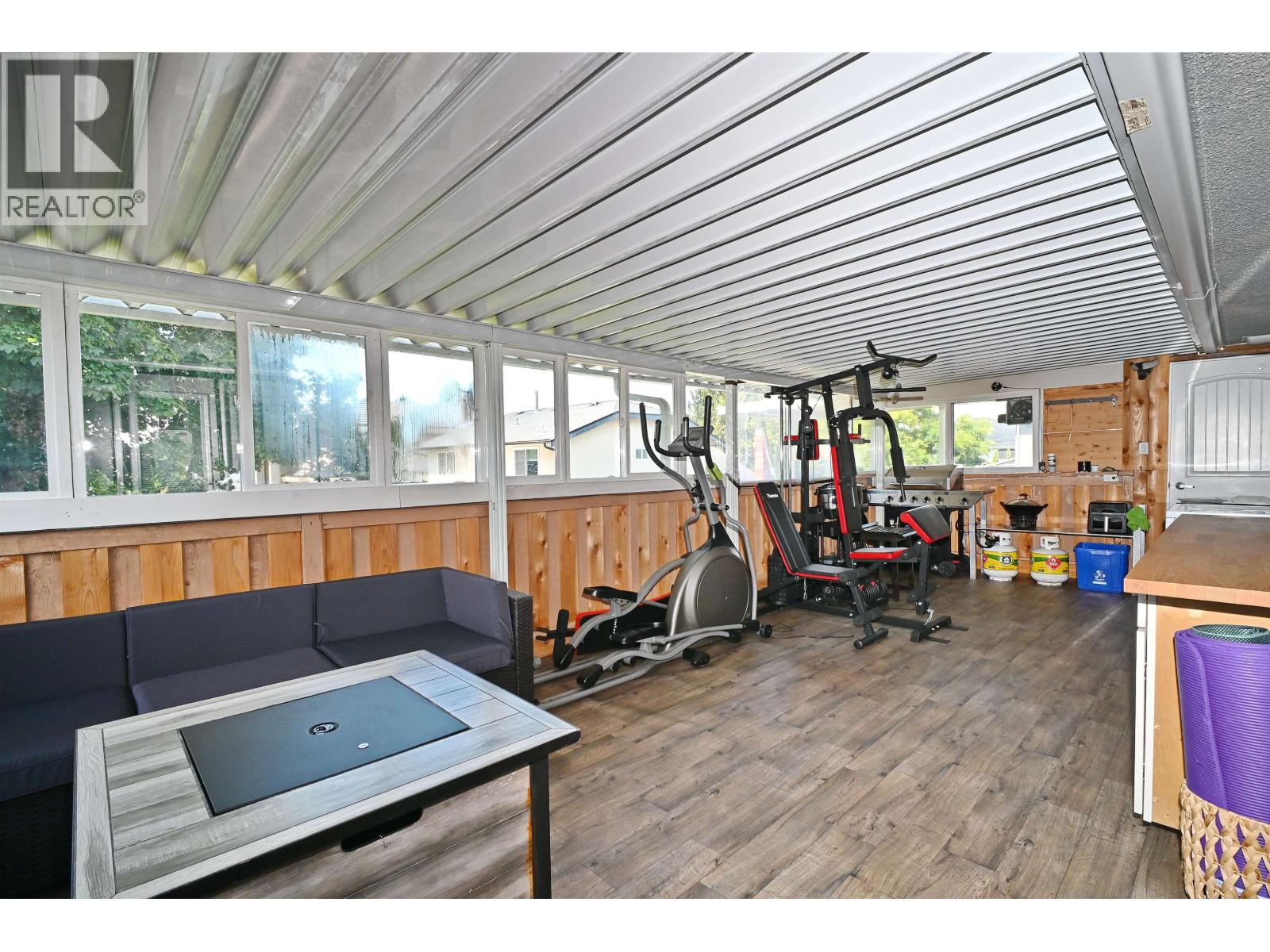 7531 Gilbert Road Property Photo 18