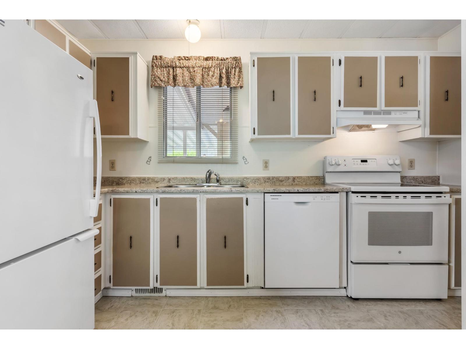 46484 Chilliwack Lake Road #14 Property Photo 19