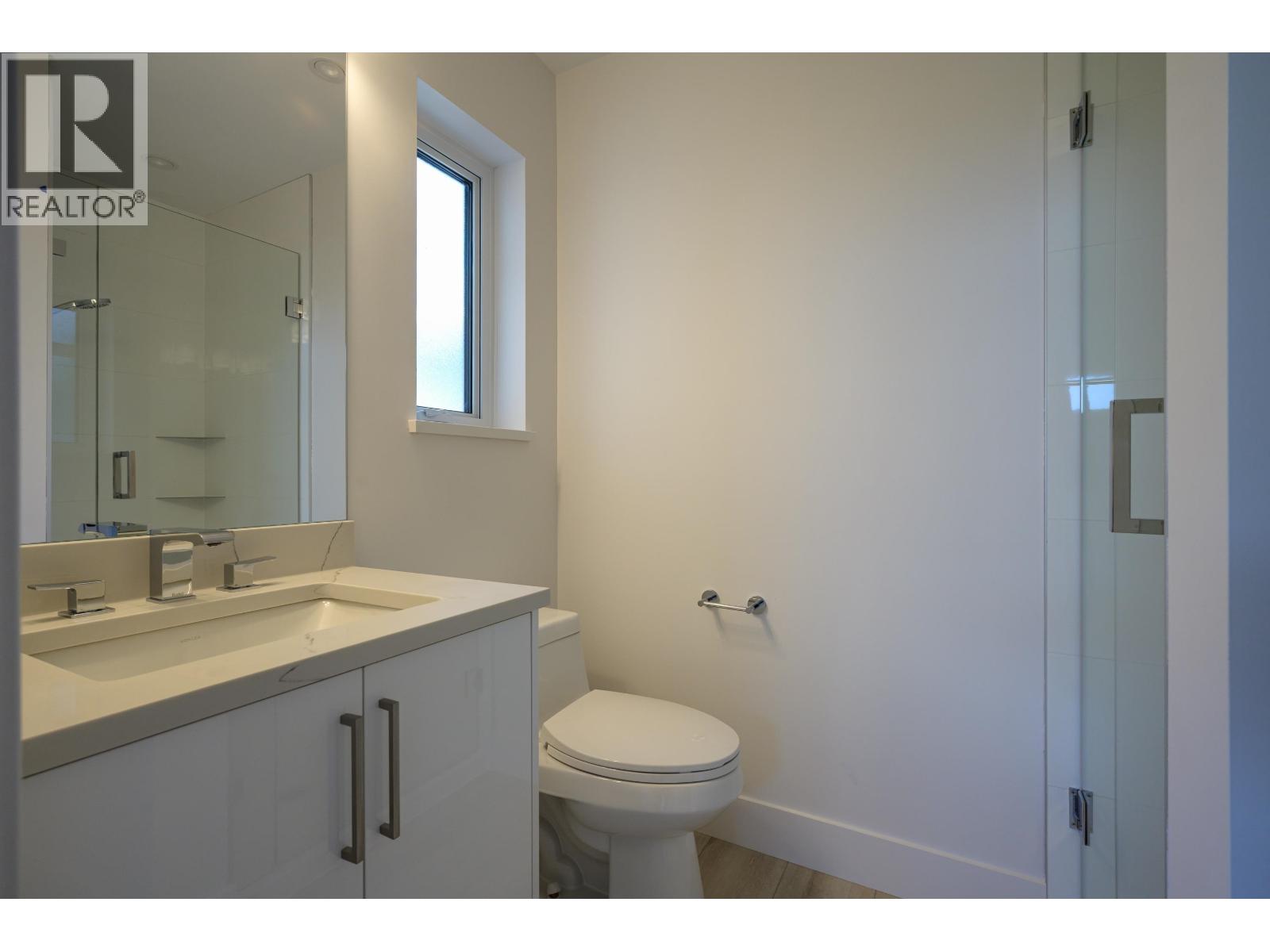 4884 42a Avenue Property Photo 36