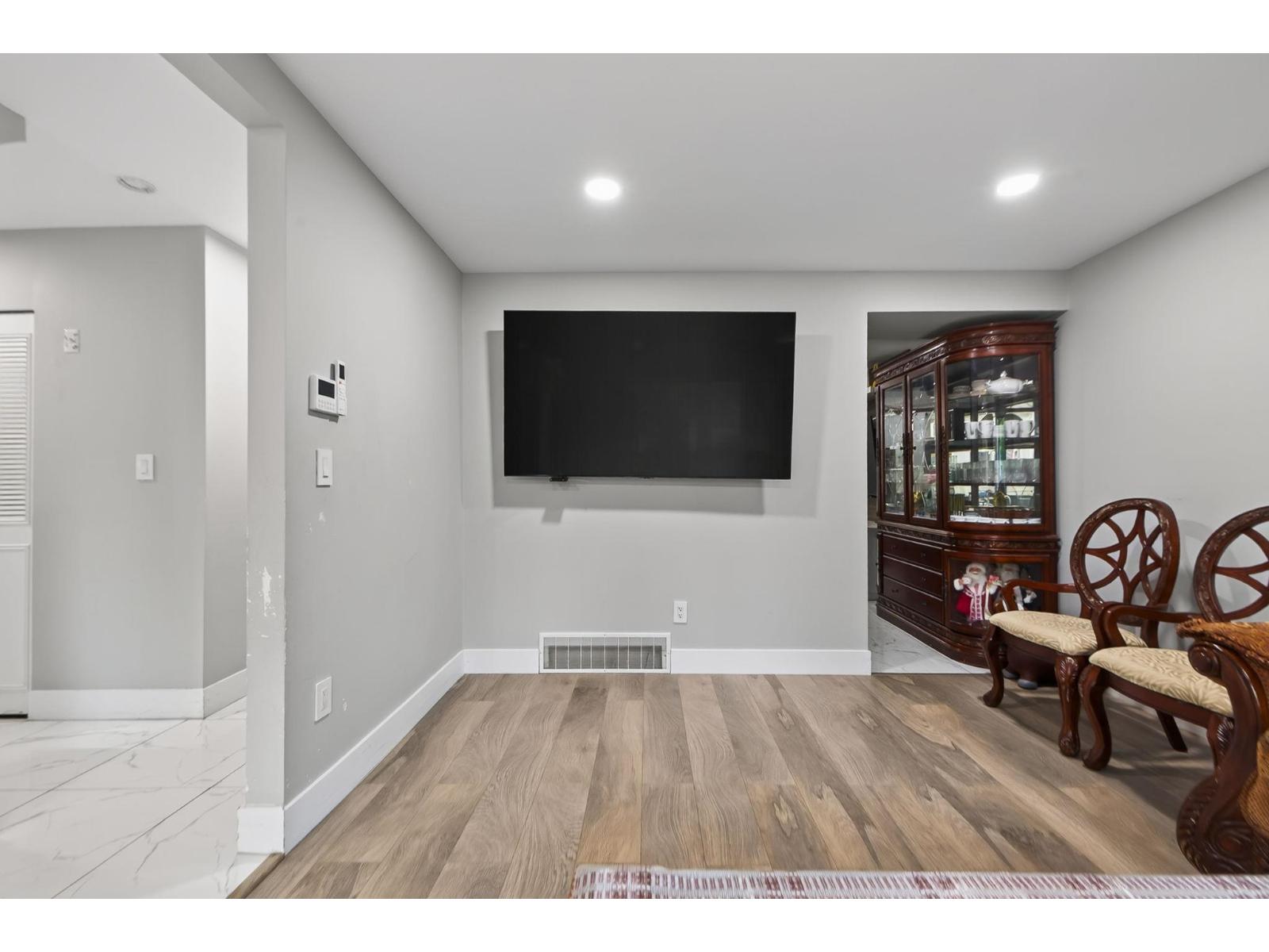 9441 132a Street Property Photo 12