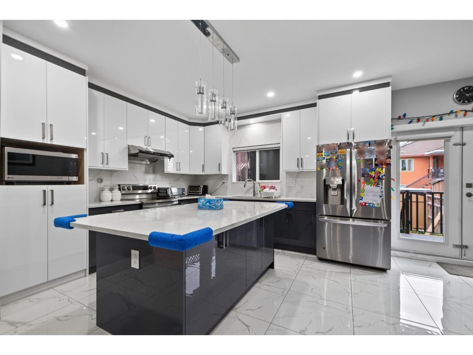 9441 132a Street Property Photo 17