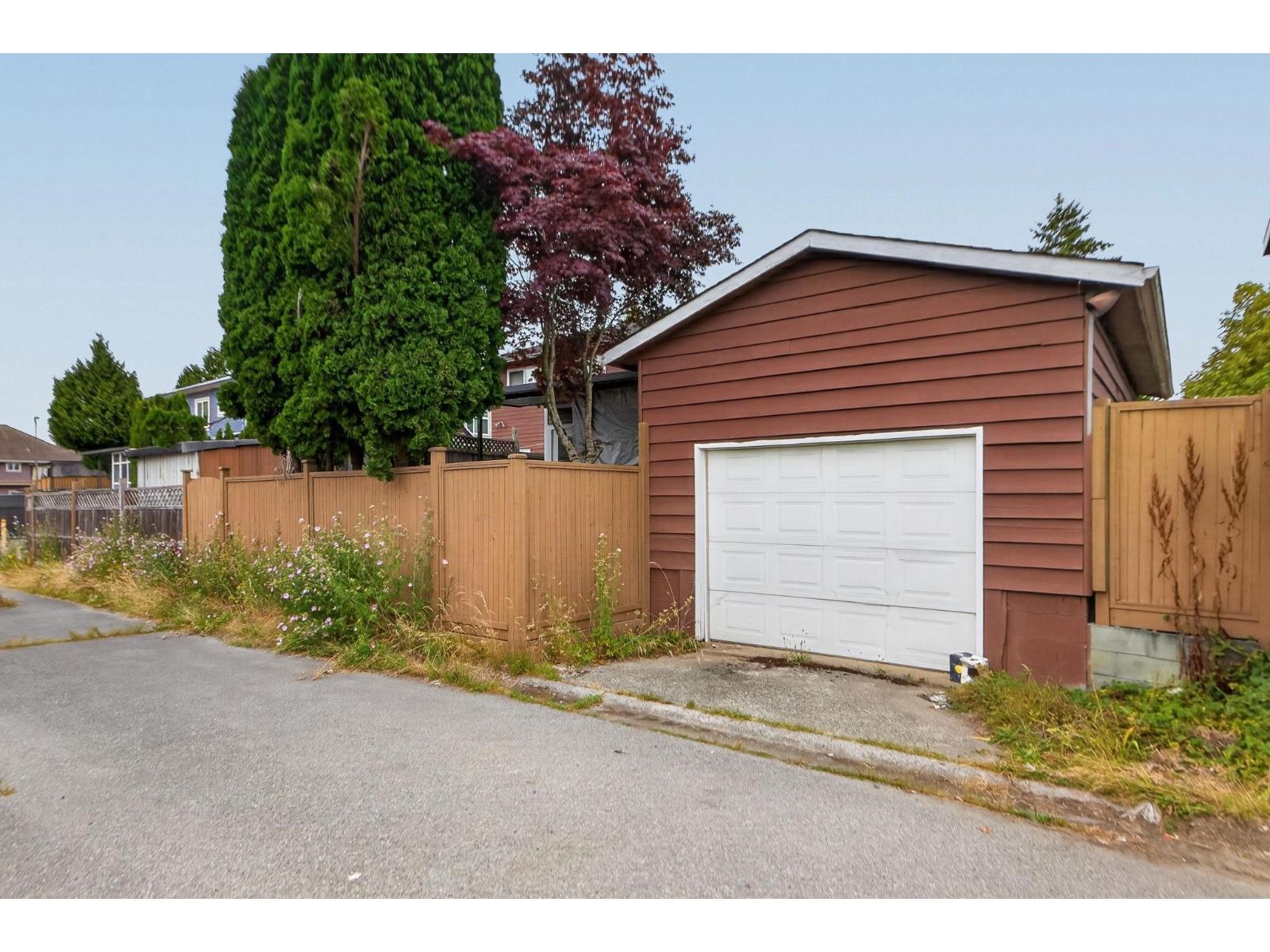 9441 132a Street Property Photo 31