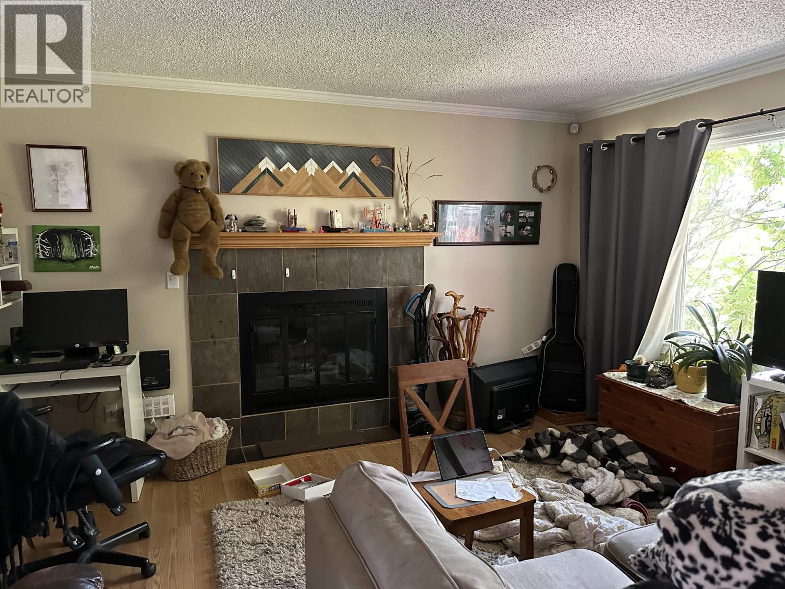8519 87 Street Property Photo 4