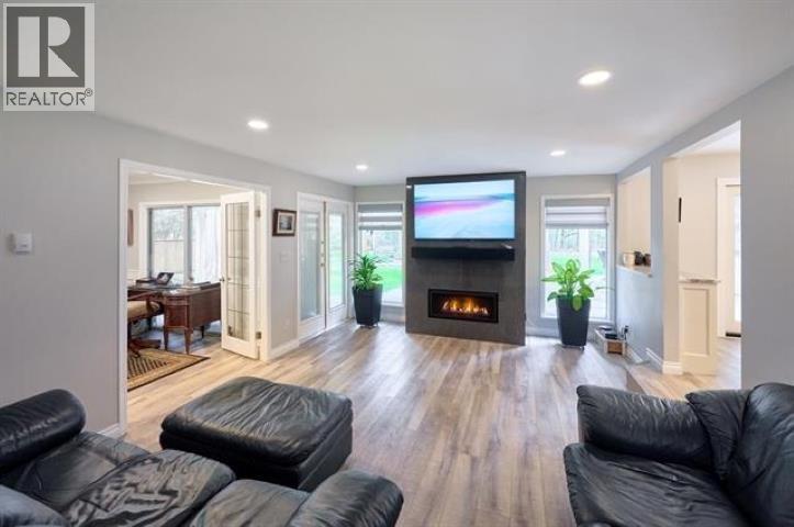 14 23100 129 Avenue Property Photo 17