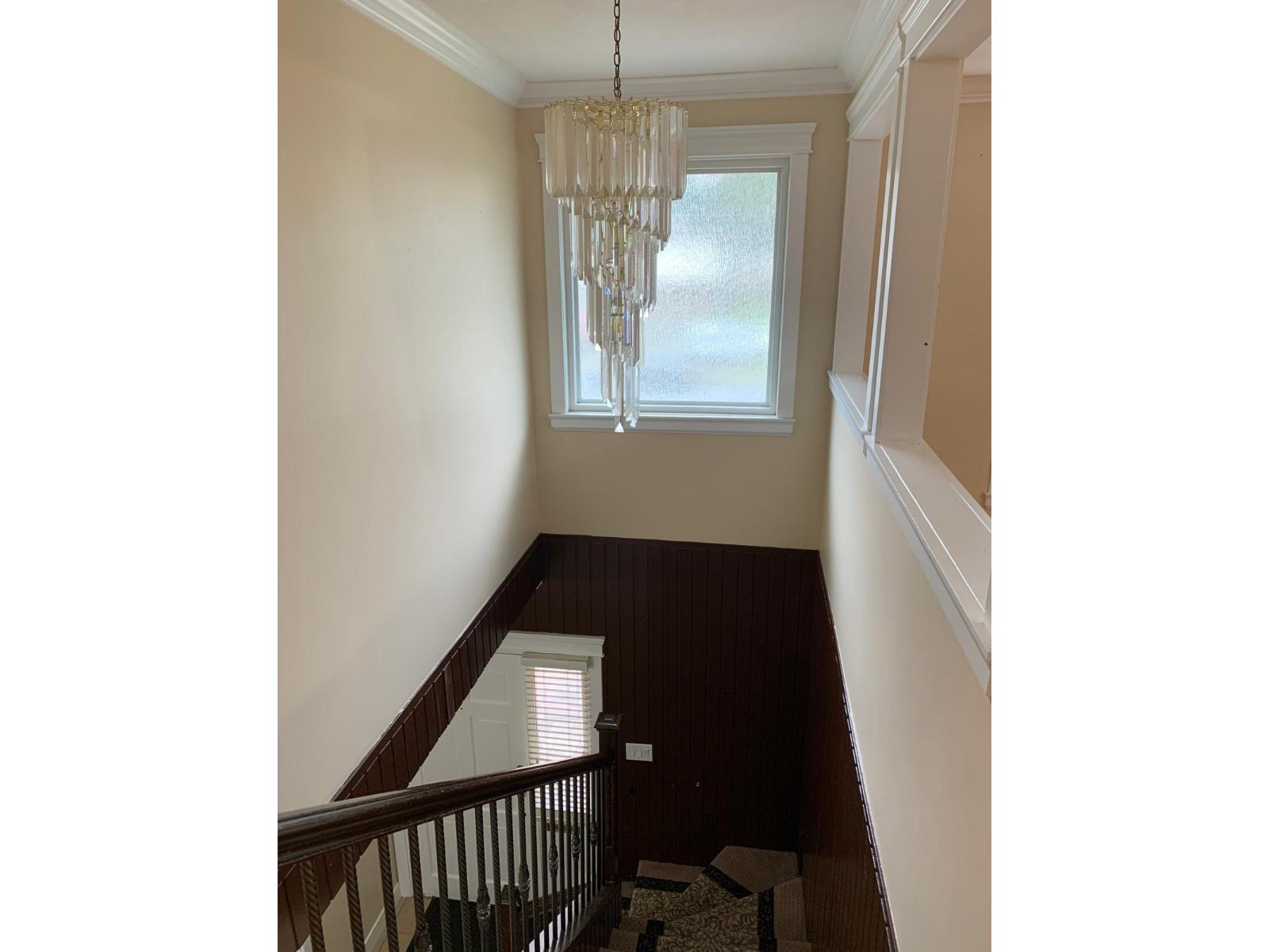 2755 Springhill Street Property Photo 5