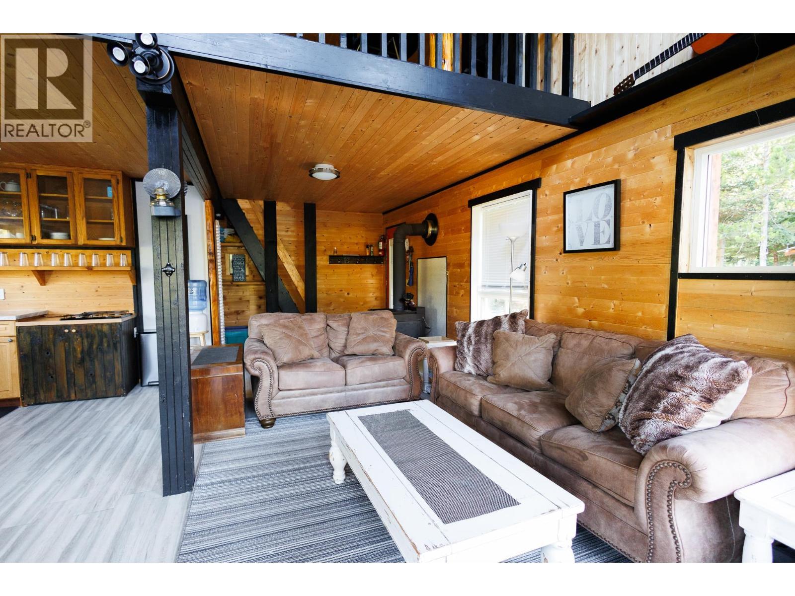 20519 16 Highway Property Photo 29