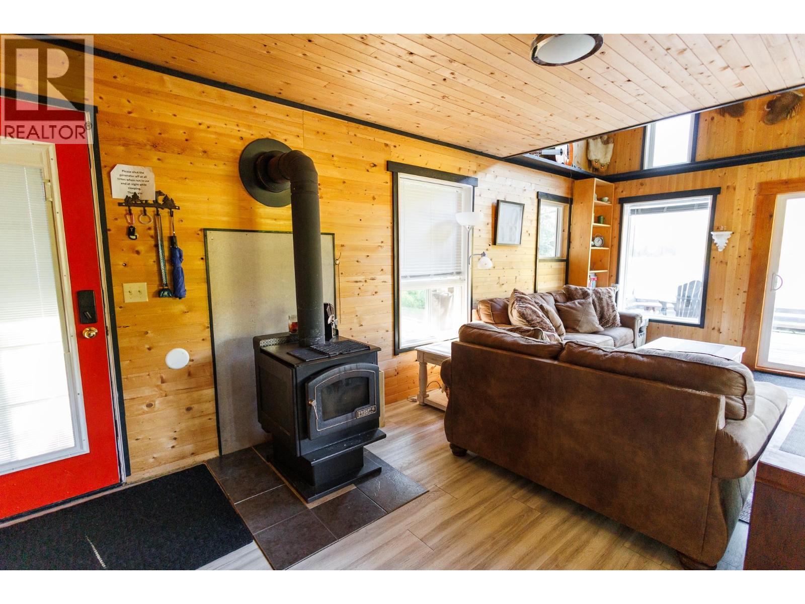 20519 16 Highway Property Photo 31
