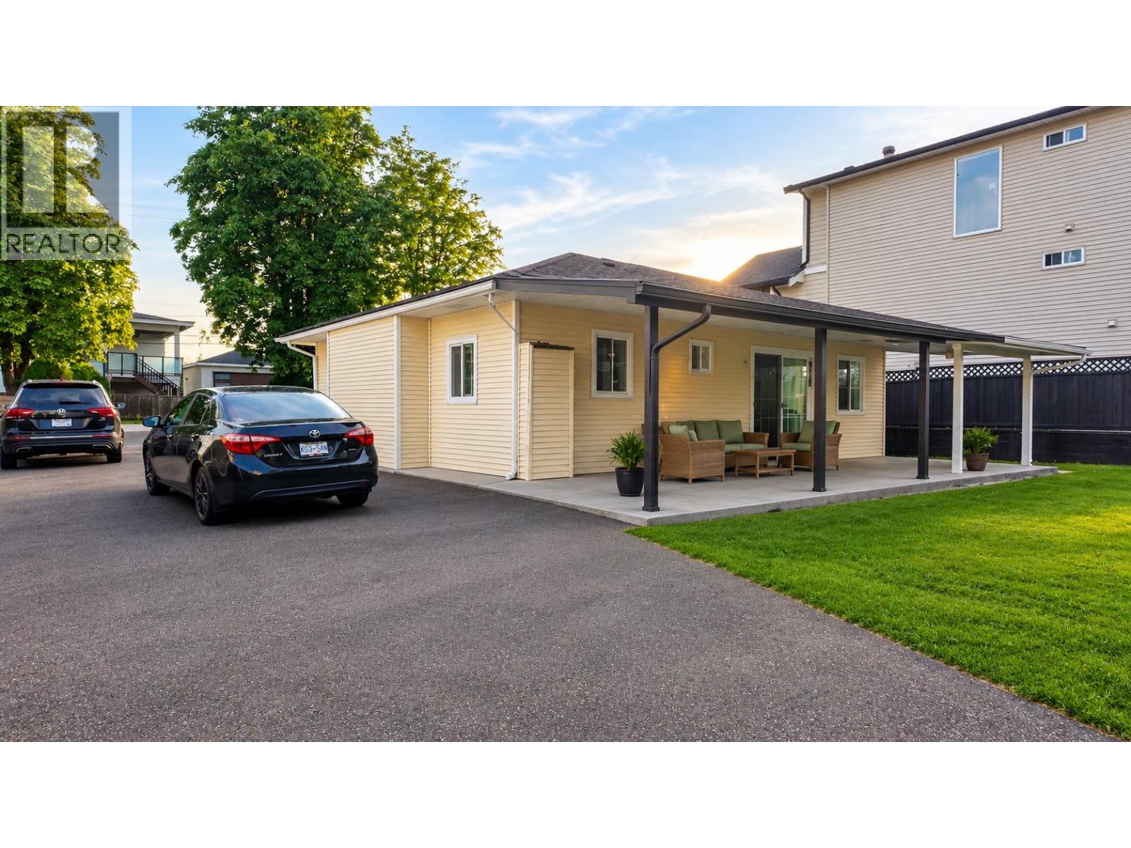 309 JOHNSTON STREET Property Photo 1