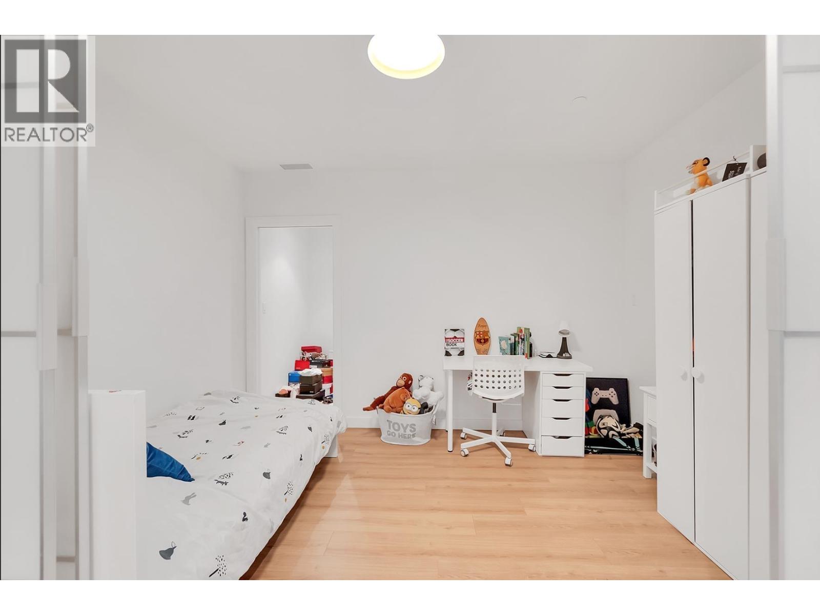 107 1500 Fern Street Property Photo 15