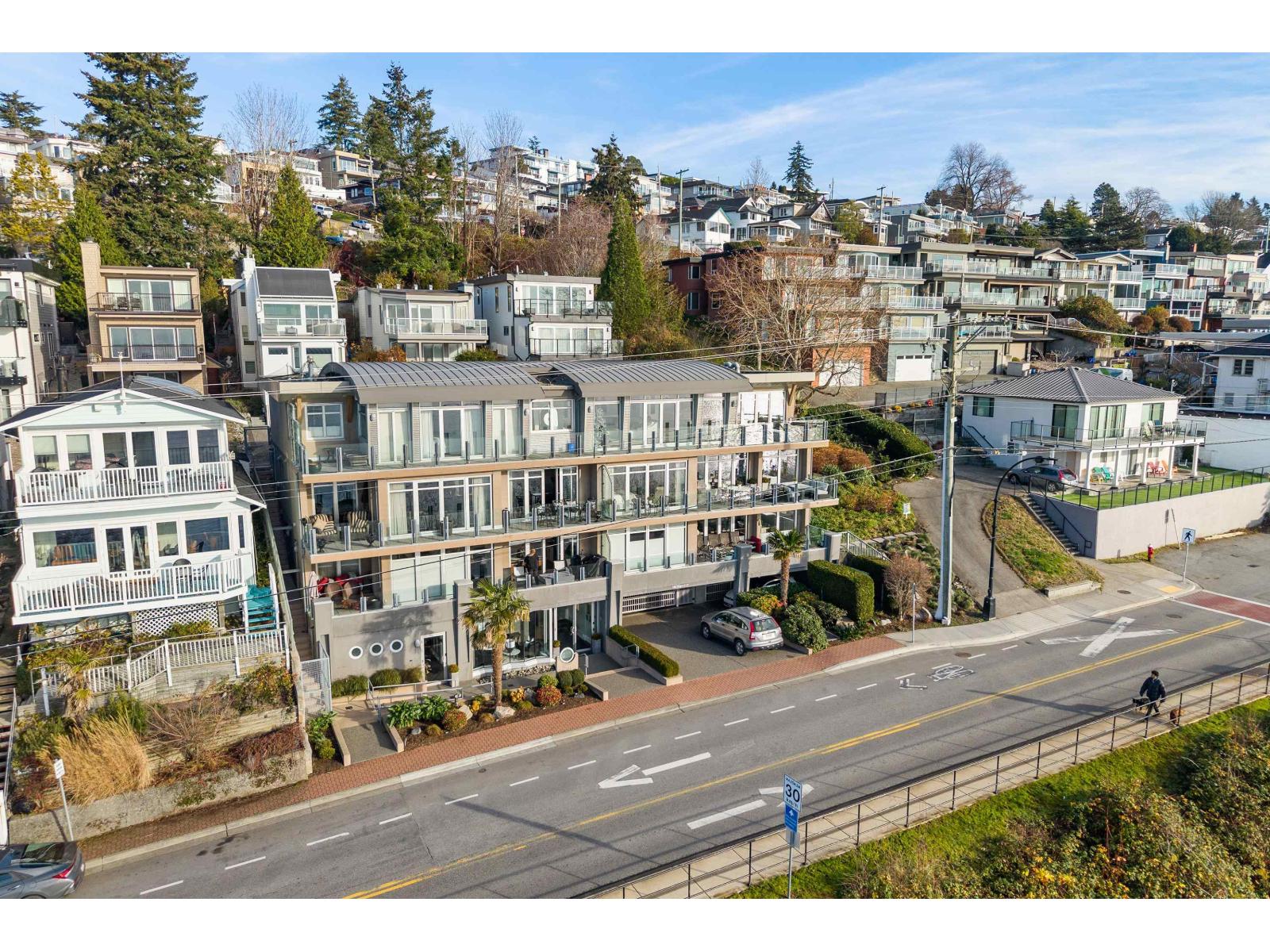 201 15097 Marine Drive Property Photo 34