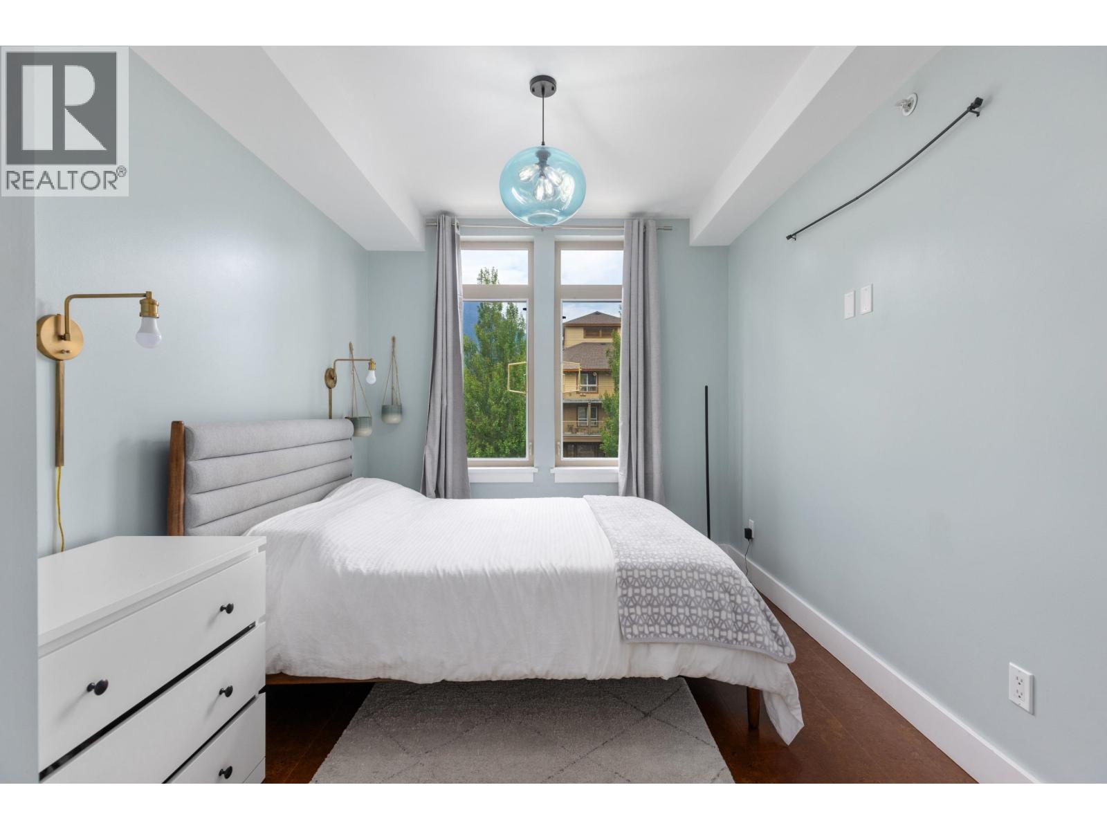 205 7330 Arbutus Street Property Photo 16