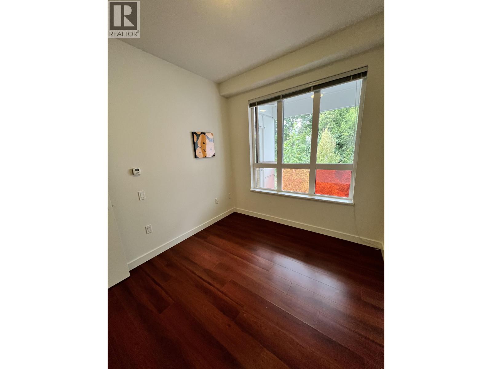 Ph18 9250 University High Street Property Photo 12