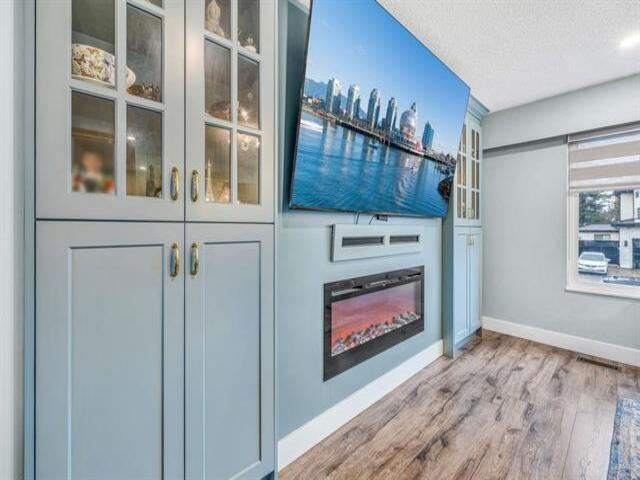 11573 73a Avenue Property Photo 11