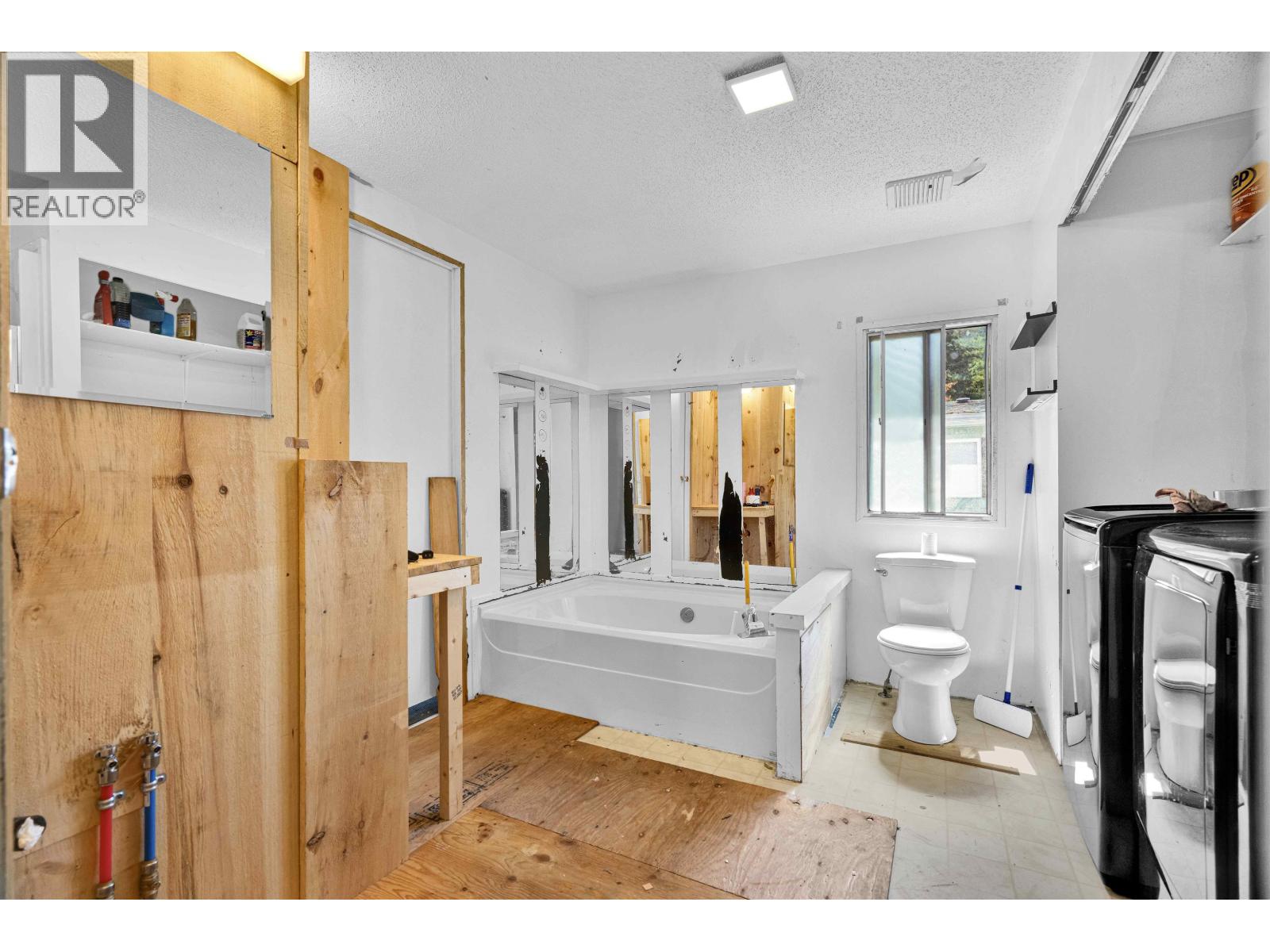 819 Britannia Way Property Photo 18