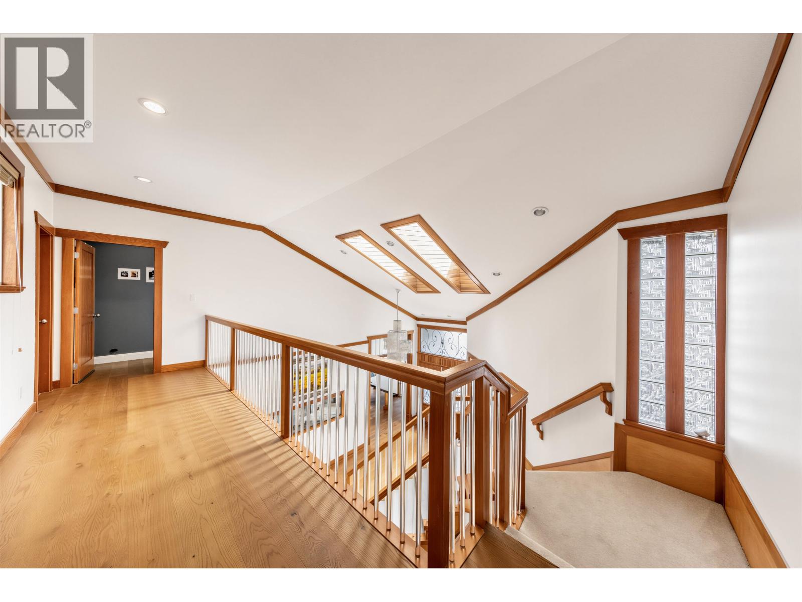 4451 Granville Avenue Property Photo 21