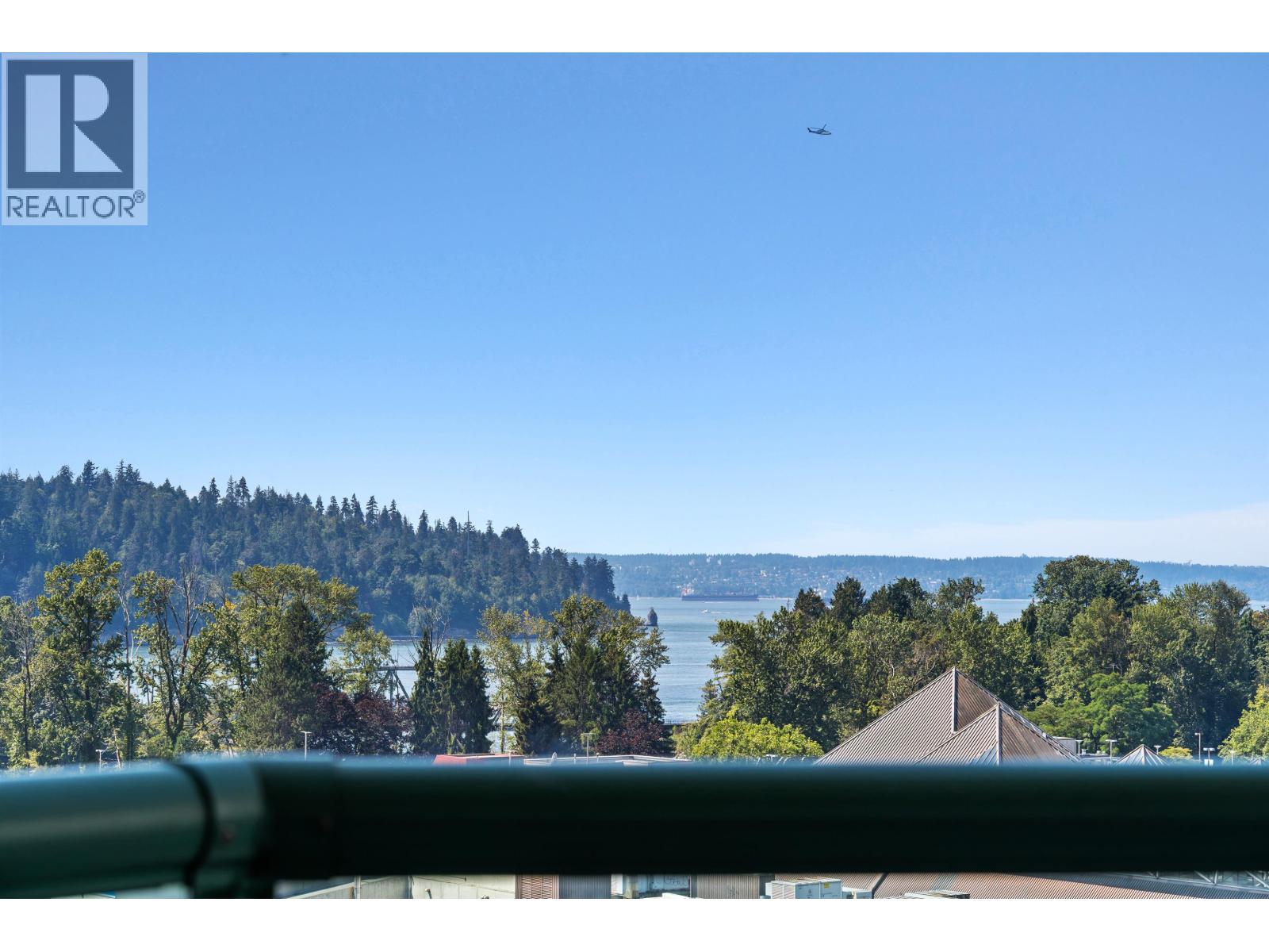 12d 328 Taylor Way Property Photo 1