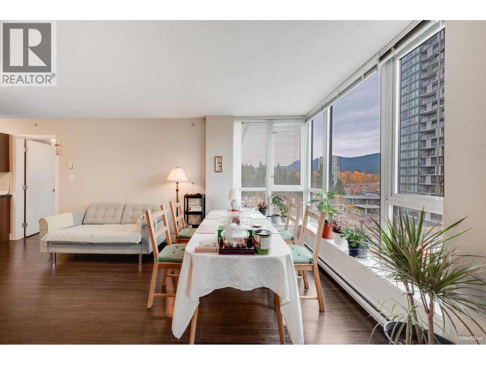 1102 1178 Heffley Crescent Property Photo 12
