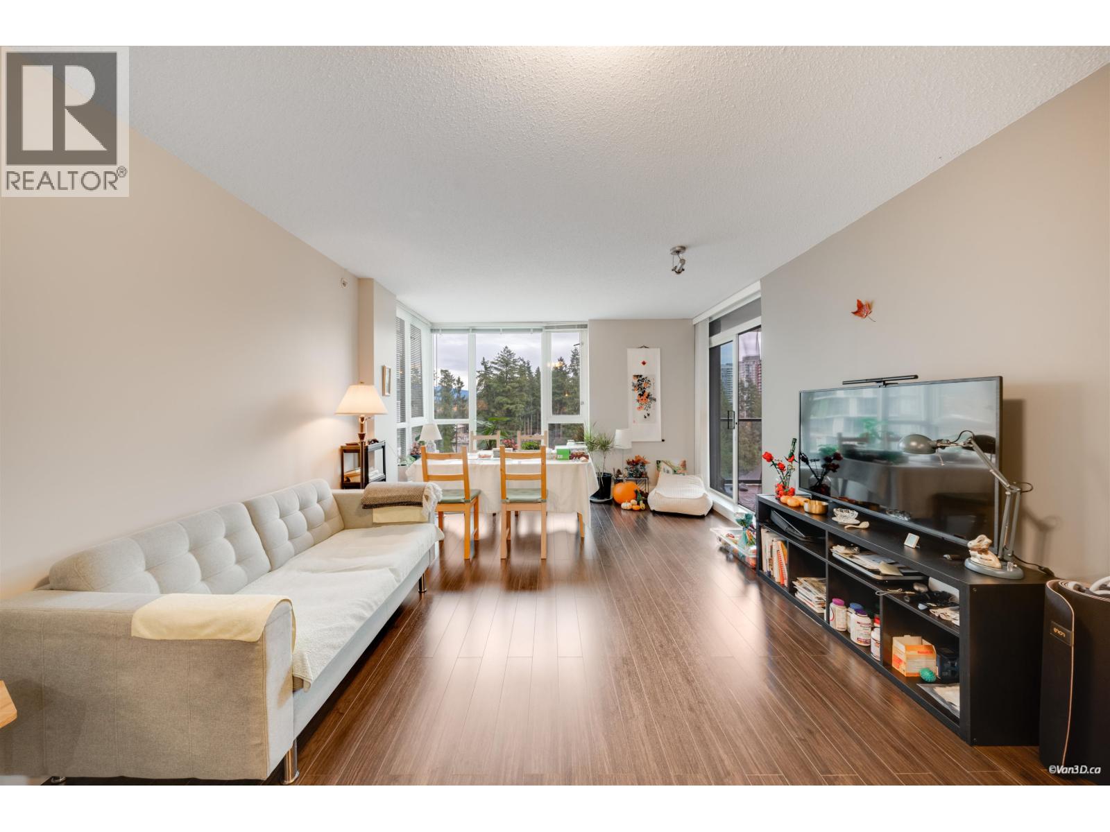 1102 1178 Heffley Crescent Property Photo 17