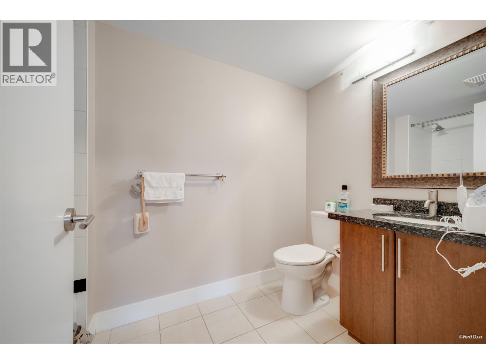1102 1178 Heffley Crescent Property Photo 20