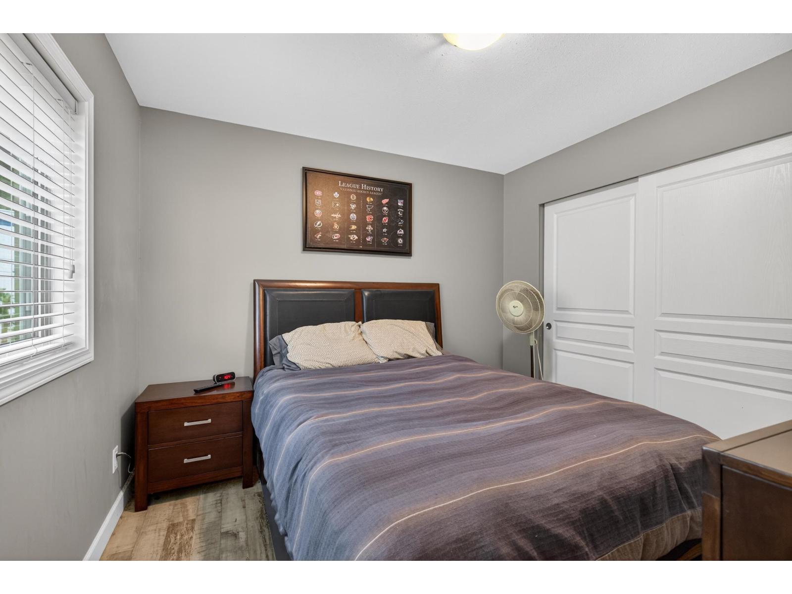 17 24330 Fraser Highway Property Photo 14