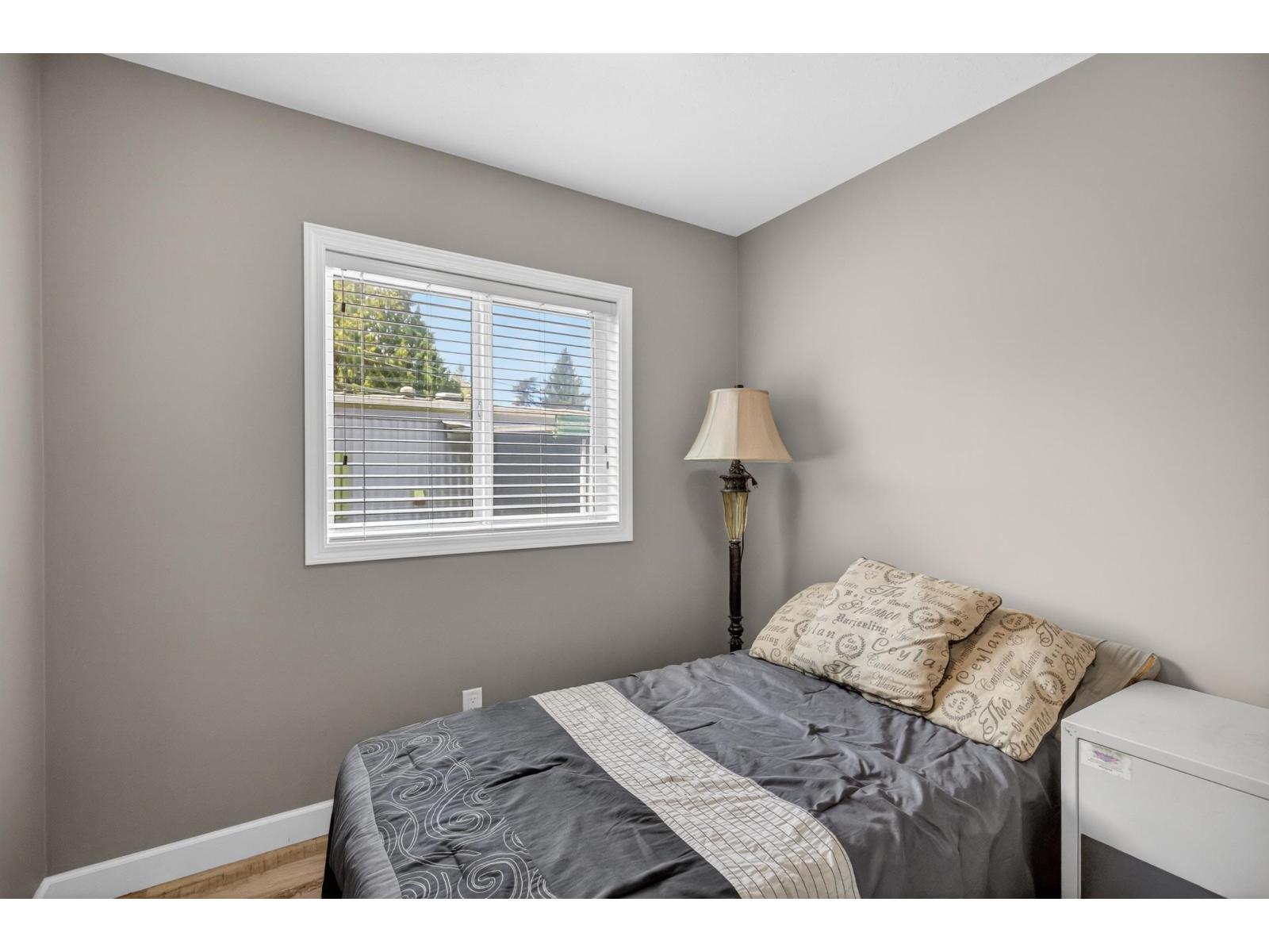 17 24330 Fraser Highway Property Photo 19