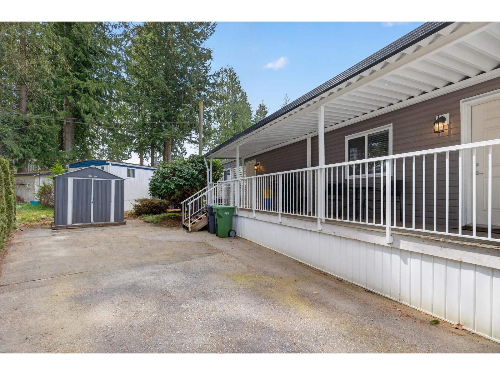 17 24330 Fraser Highway Property Photo 23