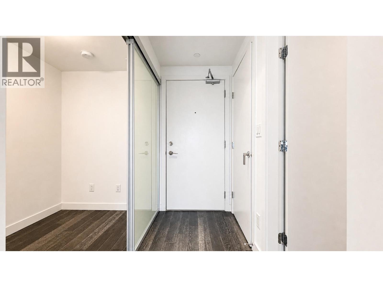 709 7488 Lansdowne Road Property Photo 15