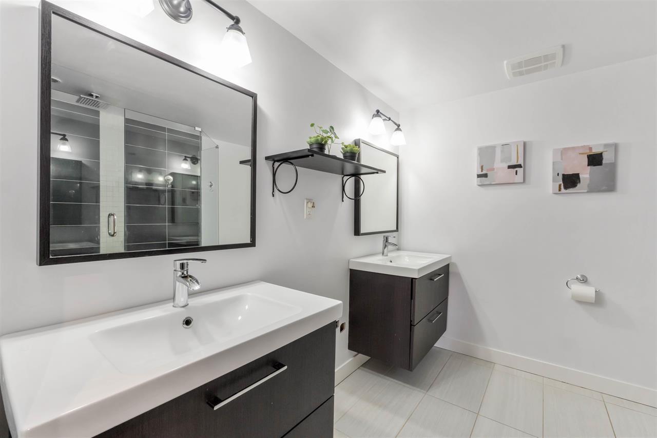 205 1473 Blackwood Street Property Photo 16