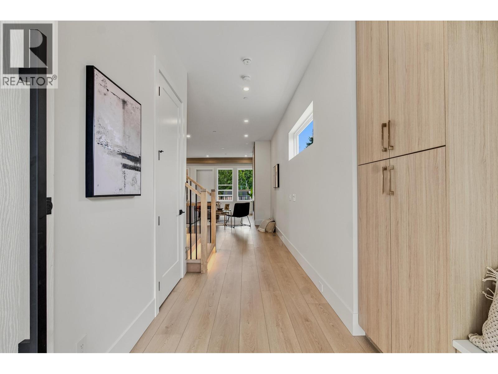 13614 230a Street Property Photo 5