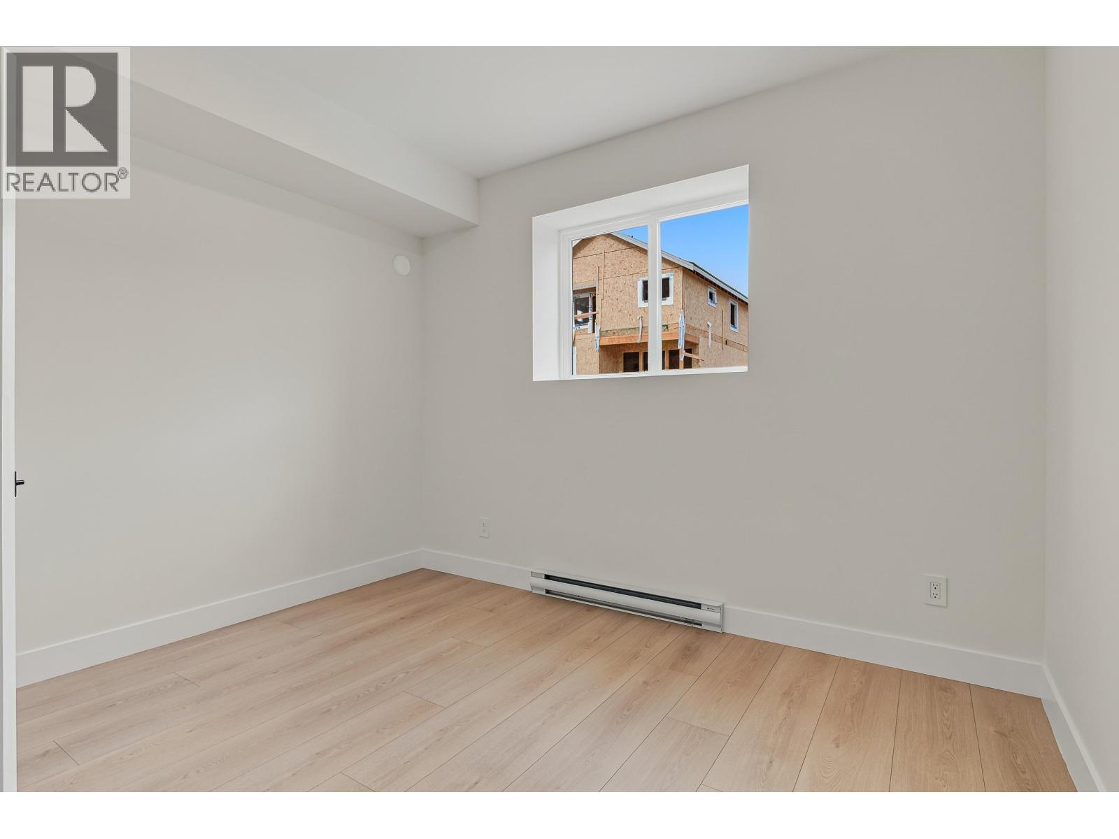 13614 230a Street Property Photo 40