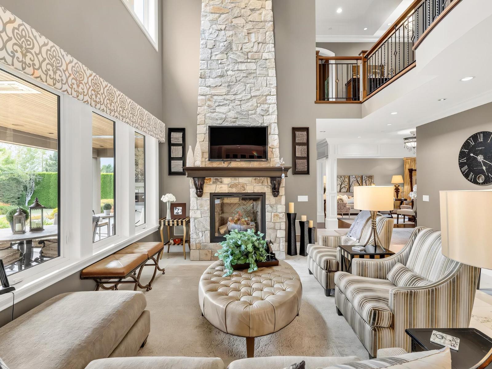 20152 2 Avenue Property Photo 10