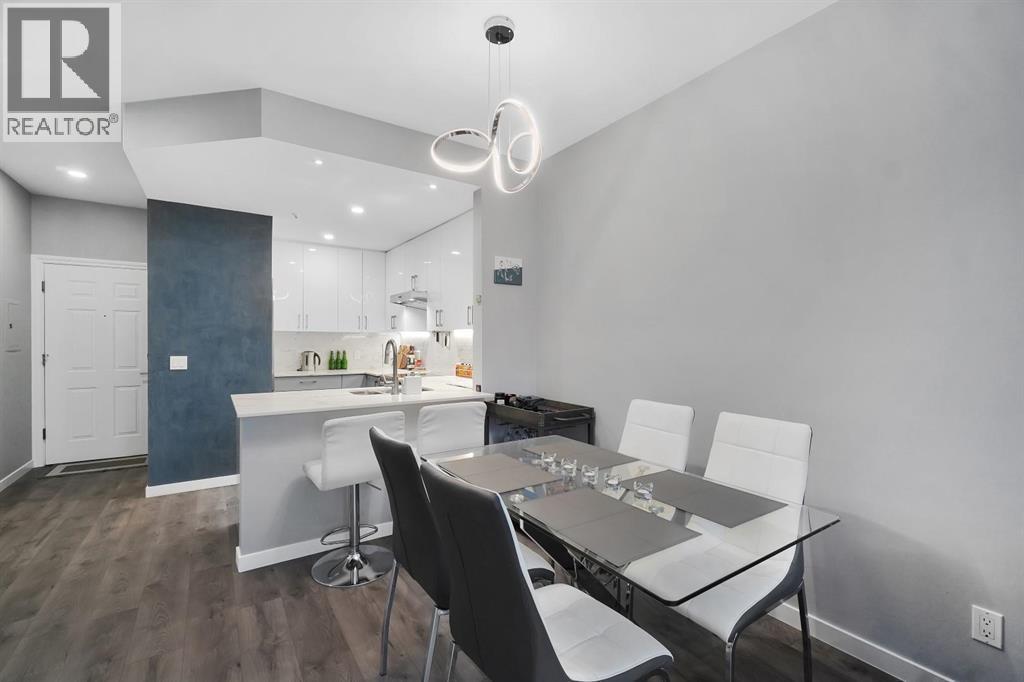 306 630 ROCHE POINT DRIVE