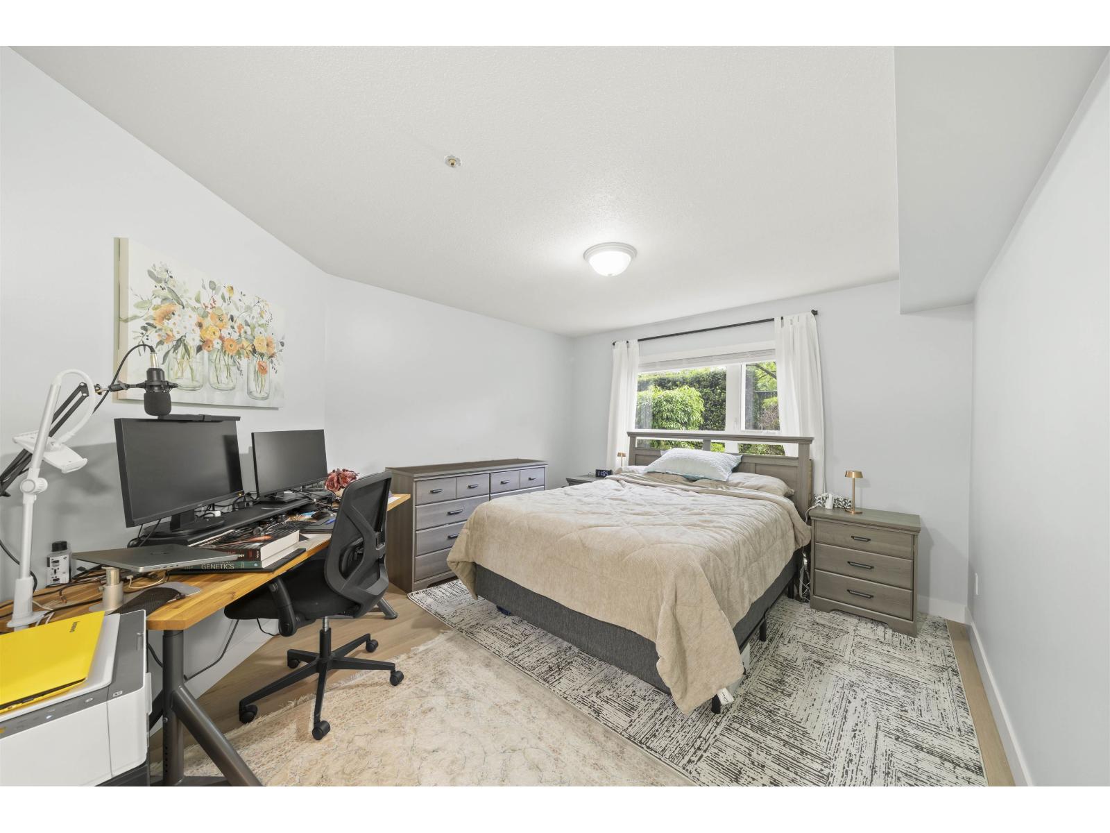 103 20189 54 Avenue Property Photo 19