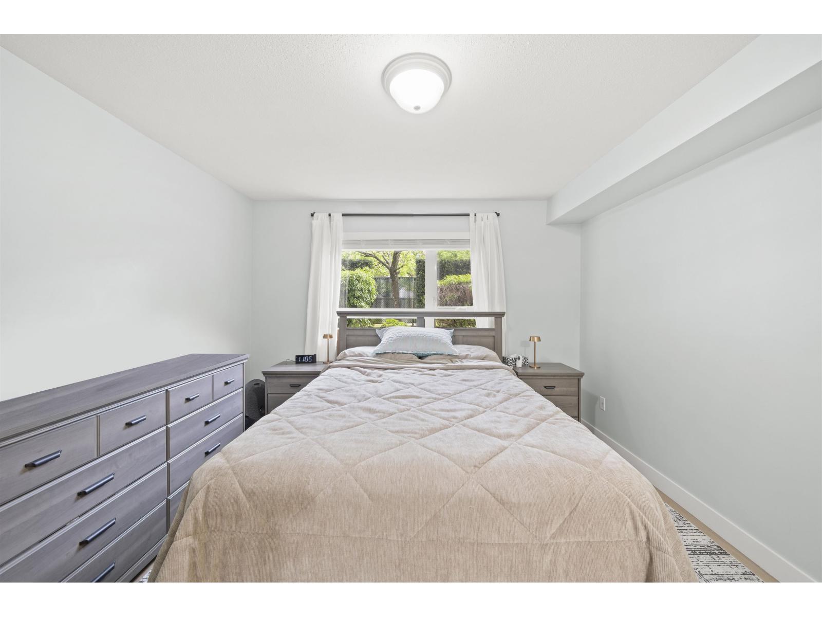 103 20189 54 Avenue Property Photo 20