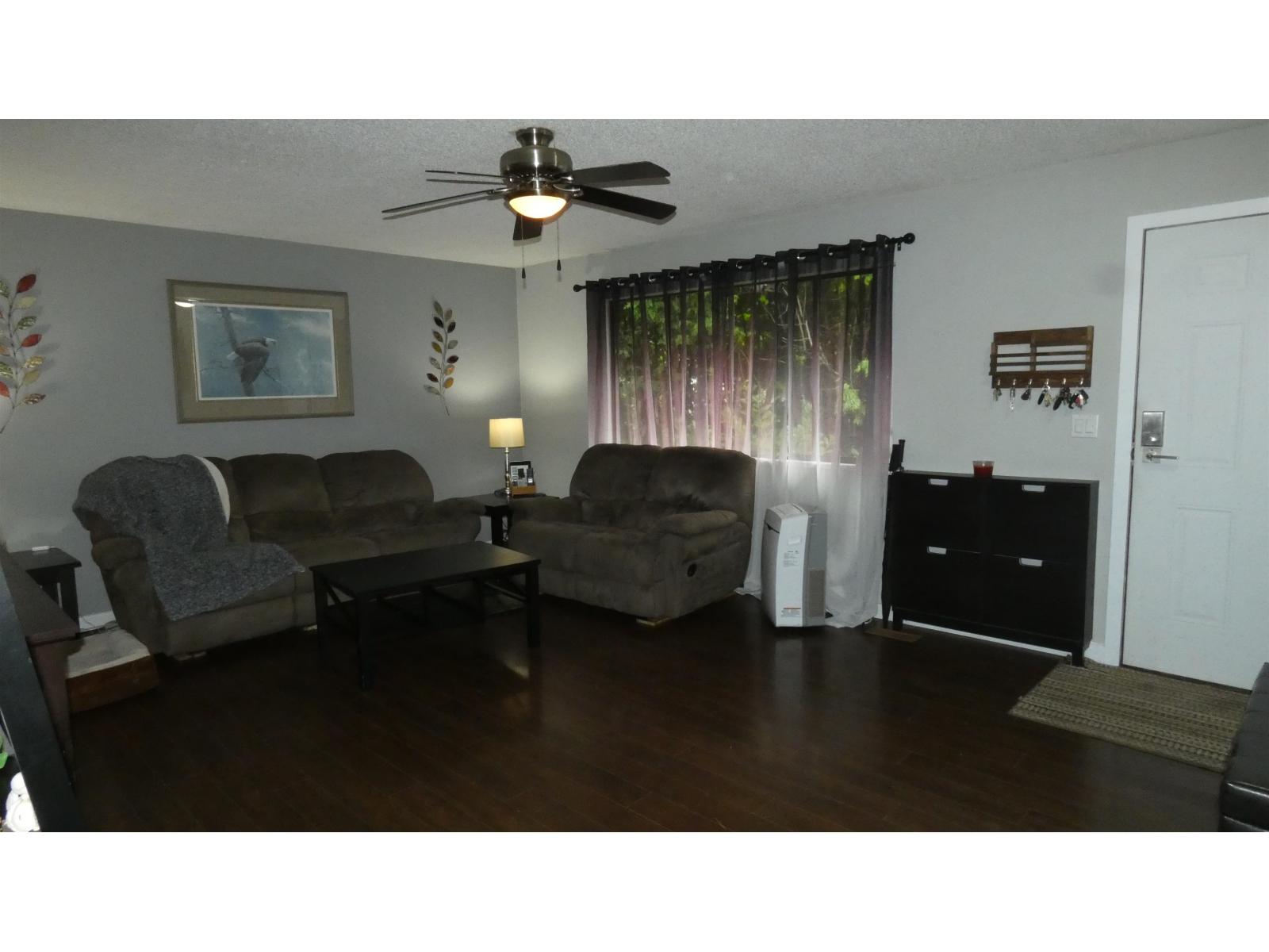 15225 Flamingo Place Property Photo 2