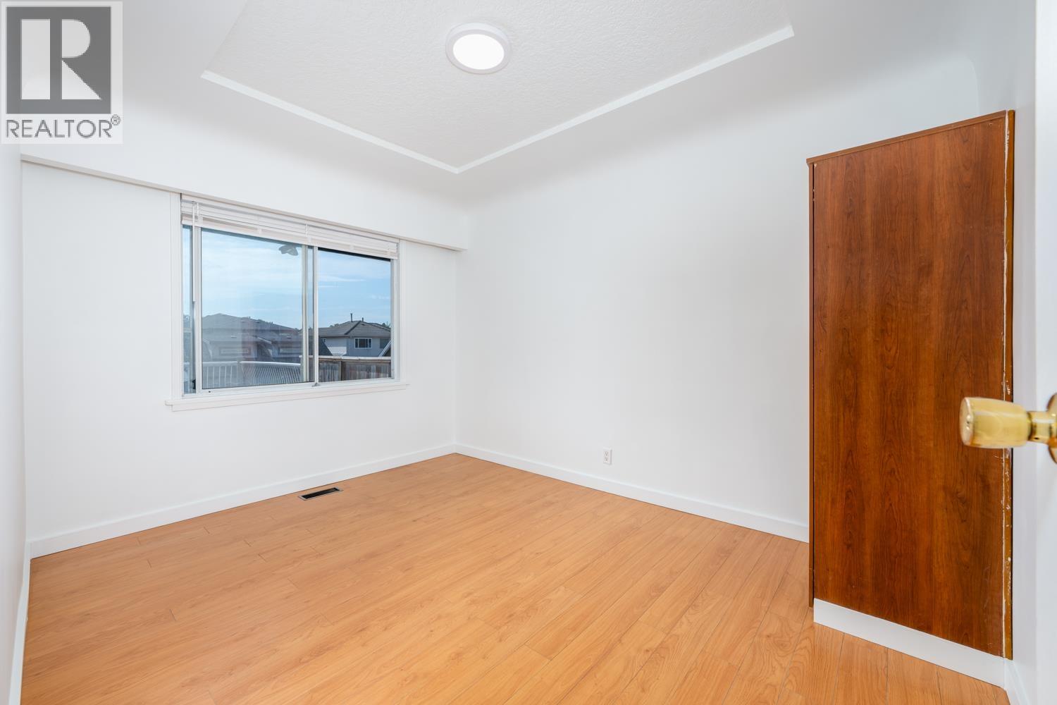 5655 Lancaster Street Property Photo 11
