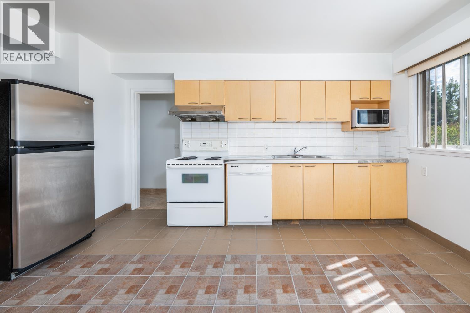 5655 Lancaster Street Property Photo 16